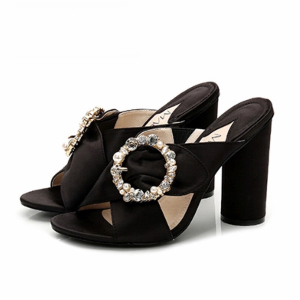 Gorgeous Rhinestone & Black Satin Slip On Heels! - Picture 2 of 7